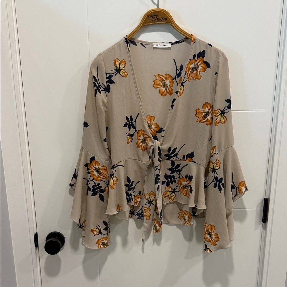 Miley & Molly Rose Beige and Orange Floral cardigan size medium